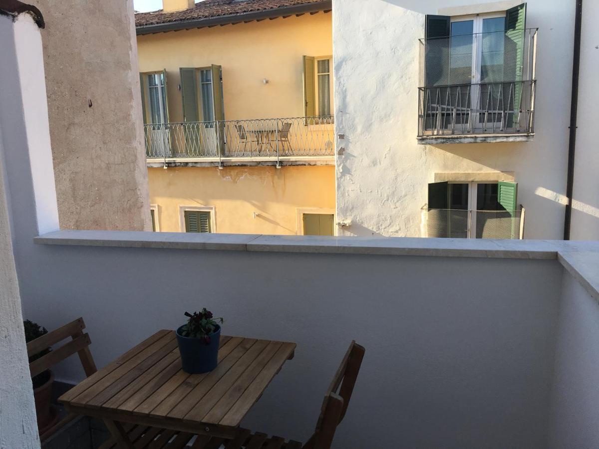 Arela Apartment Verona Ngoại thất bức ảnh
